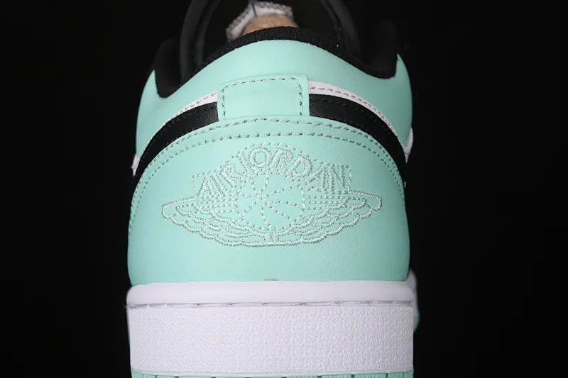All categories Air Jordan Jordan series basketball shoes Air Jordan 1 Low New version Air Jordan 1 Low AJ1 Joe 1 low top leather cultural and leisure sports sneakers 553558-117